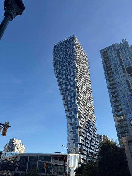 4- BIG Bjarke Ingels Group- Vancouver House by Granville Bridge